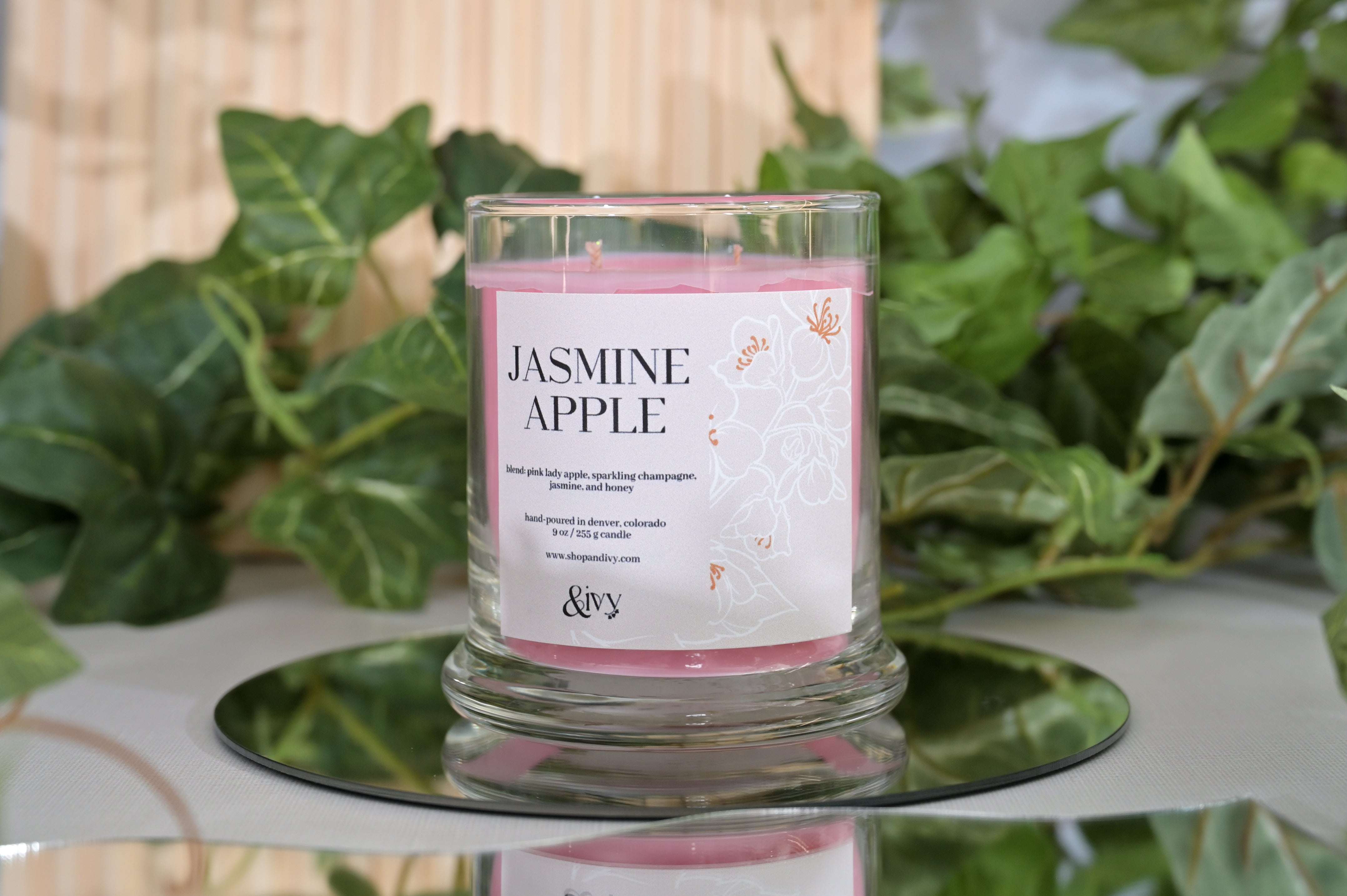 jasmine apple 9oz candle